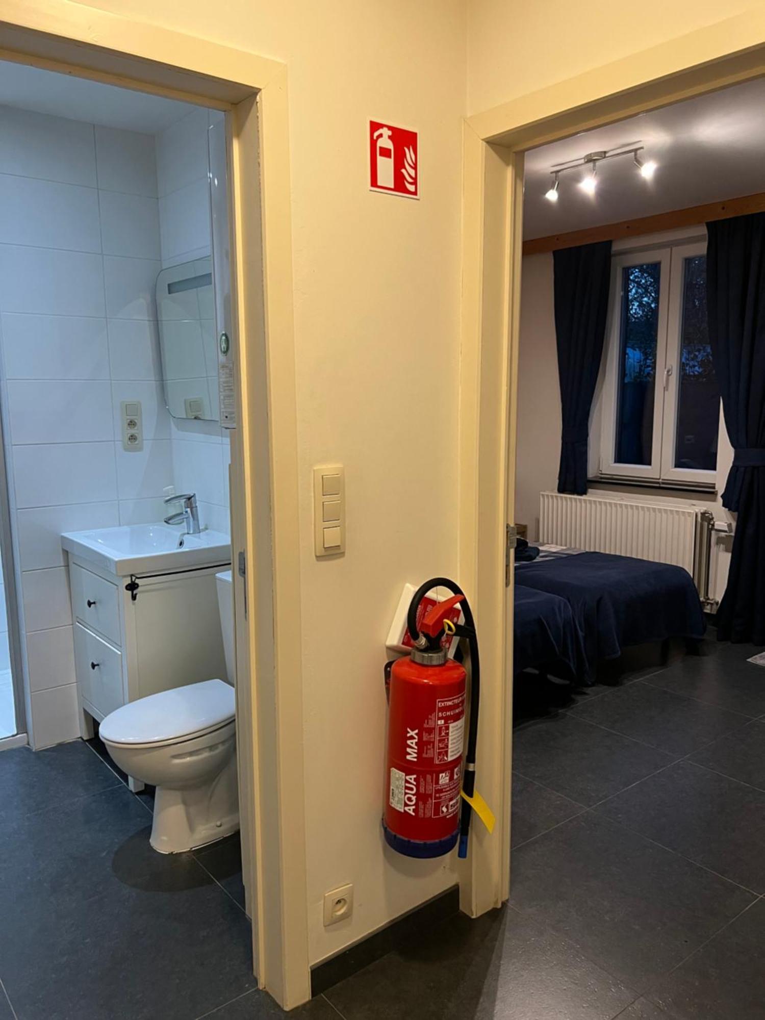 Dame Cerise Apartman Wavre Kültér fotó